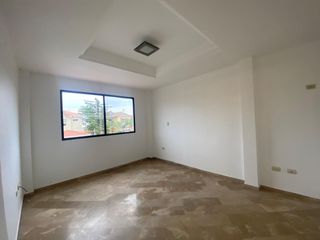 Foto 14 de CASA EN VENTA URB. VÍA AL SOL