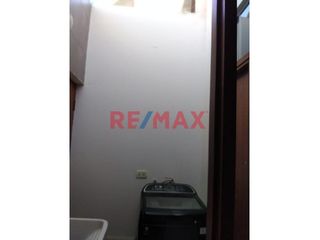 Foto 10 de Alquiler De Triplex En Urb Quinta Ana Maria//ID:1144653