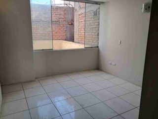 Foto 4 de Coop. Gloria 4, Se Vende Casa de 3 Pisos, Residencial Privada.