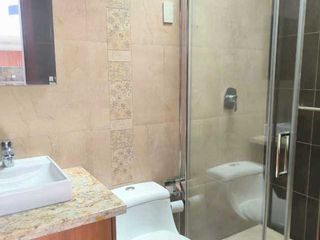 Foto 7 de Elegante villa en venta, áreas verdes, una sola planta, sector Puertas del Sol -  Cazhapata