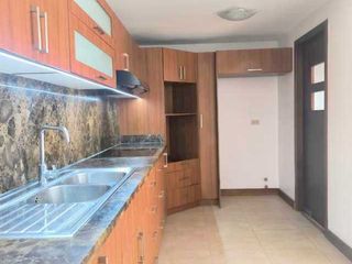 Foto 13 de Elegante villa en venta, áreas verdes, una sola planta, sector Puertas del Sol -  Cazhapata