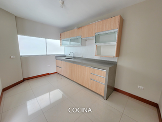 Foto 4 de Alquiler de departamento en Surco límite con Chorrillos