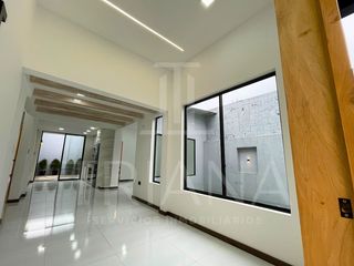 Foto 3 de CASA UNA PLANTA OBRA NUEVA PORTAL DEL LAGO SANTO DOMINGO