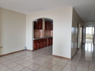 Foto 1 de DEPARTAMENTO EN RENTA EN EL CENTRO DE MACHALA