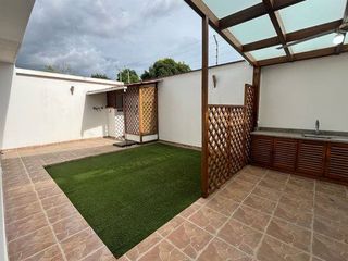 Foto 24 de VENTA CASA MODERNA 3 DORMITORIOS CONJUNTO MONTEBELLUNO SANTO DOMINGO ECUADOR