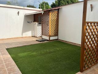 Foto 25 de VENTA CASA MODERNA 3 DORMITORIOS CONJUNTO MONTEBELLUNO SANTO DOMINGO ECUADOR