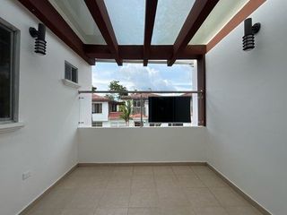 Foto 21 de VENTA CASA MODERNA 3 DORMITORIOS CONJUNTO MONTEBELLUNO SANTO DOMINGO ECUADOR