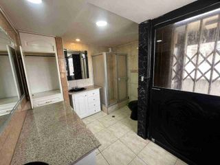 Foto 19 de Oportunidad casa de venta en el sector de la Rumiñahui – Av. del Maestro!