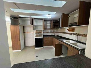 Foto 3 de Oportunidad casa de venta en el sector de la Rumiñahui – Av. del Maestro!