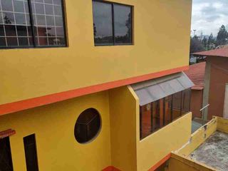 Foto 4 de VENDO CASA COMERCIAL ADAPTADA PARA EVENTOS, RESTAURANTE, Y 5 DEPARTAMENTOS