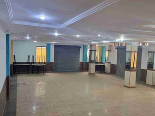 Foto 7 de VENDO CASA COMERCIAL ADAPTADA PARA EVENTOS, RESTAURANTE, Y 5 DEPARTAMENTOS
