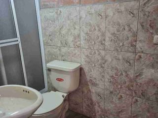 Foto 14 de VENDO CASA COMERCIAL ADAPTADA PARA EVENTOS, RESTAURANTE, Y 5 DEPARTAMENTOS
