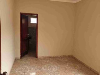 Foto 20 de VENDO CASA COMERCIAL ADAPTADA PARA EVENTOS, RESTAURANTE, Y 5 DEPARTAMENTOS