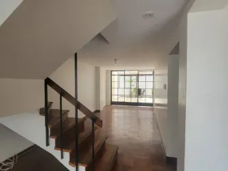 Foto 4 de Venta Casa 2 Pisos La Victoria + Cochera Y Patio