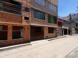 Foto 1 de En Venta Casa Rentera Sur De Quito  Excelente Inversion - IESSFUT - Gatazo