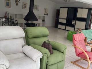 Foto 2 de Vendo casa de campo en Urb California, Chosica - 1,500 m2 - 5 dormitorios - Amplio jardín