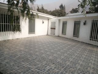 Foto 10 de Vendo casa de campo en Urb California, Chosica - 1,500 m2 - 5 dormitorios - Amplio jardín
