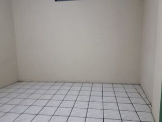 Foto 3 de DEPARTAMENTO EN RENTA AV. PRINCIPAL 10 DE AGOSTO