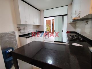 Foto 19 de Alquilo Casa Amoblada De 208.27 En Urb Miraflores Country Club//ID: 1145050