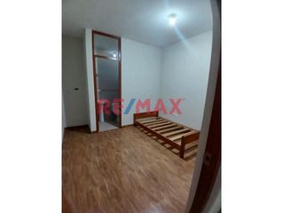 Foto 9 de Se Alquila 2Do Y 3Er Piso Para Hospedaje U Oficinas//ID:1143757