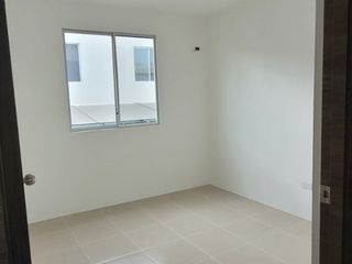 Foto 7 de CASA DE ESTRENO SEMI-AMOBLADA (VIA A LA COSTA PASEO DEL SOL 4)