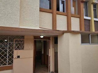Foto 1 de Rento casa en la 6 de Diciembre