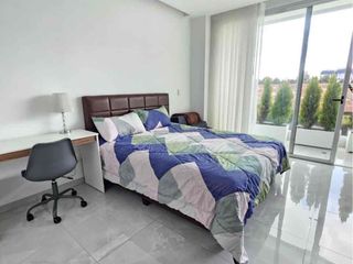 Foto 3 de Rento Estudio amoblado con Balcón sector Quito Tennis 📍Diamond Design