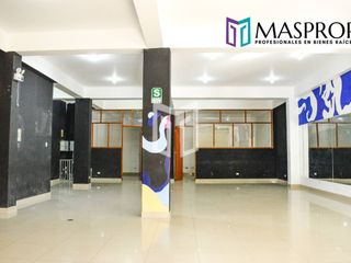 Foto 2 de ¡Local Comercial en Alquiler – Amplio, Estratégico y Listo para Tu Negocio!