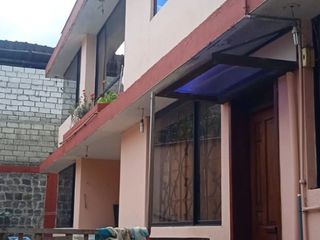 Foto 7 de Venta de Casa Rentera en Obrero Independiente, Loma de Puengasí