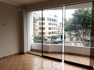 Foto 8 de Alquiler Departamento de 100 m² 3 Piso con Balcon Ate.