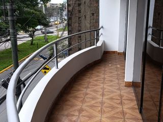 Foto 6 de Alquiler Departamento de 100 m² 3 Piso con Balcon Ate.