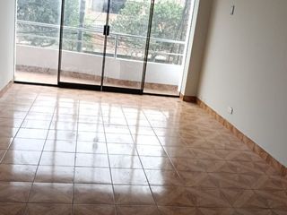 Foto 7 de Alquiler Departamento de 100 m² 3 Piso con Balcon Ate.