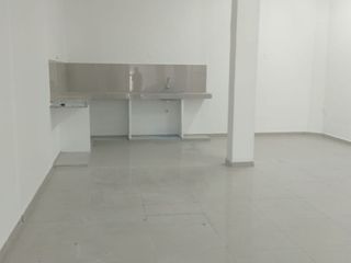 Foto 5 de Local Comercial Ubicación Estratégica Av. Tupac Amaru ¡Local Comercial Ubicación Estratégica en Comas! Área: 190 m²  1er piso y 2do piso – Excelente P