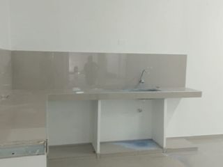 Foto 3 de Local Comercial Ubicación Estratégica Av. Tupac Amaru ¡Local Comercial Ubicación Estratégica en Comas! Área: 190 m²  1er piso y 2do piso – Excelente P