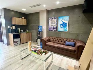 Foto 3 de LA VISTA SAN EDUARDO-NORTE DE GUAYAQUIL, vendo Oficina full amoblada $198.000