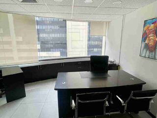 Foto 2 de VENDO OFICINA FULL AMOBLADA EN  THE POINT