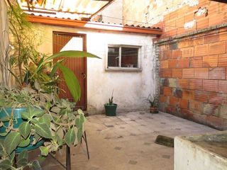 Foto 16 de VENDO CASA EN QUINTA PAREDES
