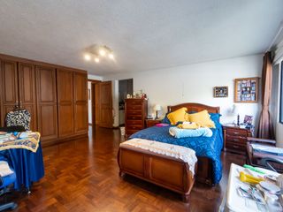 Foto 20 de $225.000 – Departamento de 250 m² en Segundo Piso