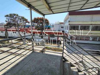 Foto 10 de Venta de Local Comercial - Calle Agua Marina - Trujillo