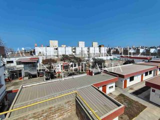 Foto 12 de Venta de Local Comercial - Calle Agua Marina - Trujillo