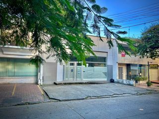 Foto 2 de LOCAL COMERCIAL EN VENTA EN SANTA MONICA CALI