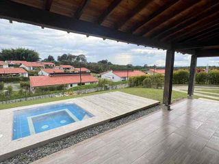 Foto 3 de SE VENDE CASA CAMPESTRE EN EL CAIMO