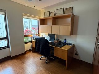 Foto 10 de Espectacular Flat de 224 m² con Vista a la avenida y Cerca Al Golf en San Isidro