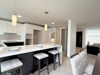 Foto 1 de 🏡 Casa Moderna Tumbaco en Conjunto Privado – $205,000