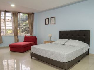 Foto 22 de VENTA EDIFICIO DE 3 PISOS EN BARRIO VERSALLES, CALI.