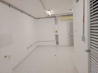 Foto 24 de VENTA EDIFICIO DE 3 PISOS EN BARRIO VERSALLES, CALI.
