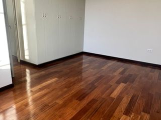 Foto 8 de LINDA CASA EN LAMBRAMANI EN VENTA