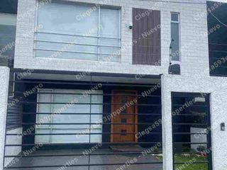 Foto 1 de RENTA O ARRIENDO CASA AMOBLADA EN CUENCA- CUIDADELA LOS INGENIEROS- ROMA