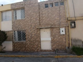 Foto 2 de Casa de venta San Antonio de Pichincha