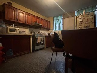 Foto 8 de ¡Ubicadisima Casa en Venta! - Frente a Parque Surco